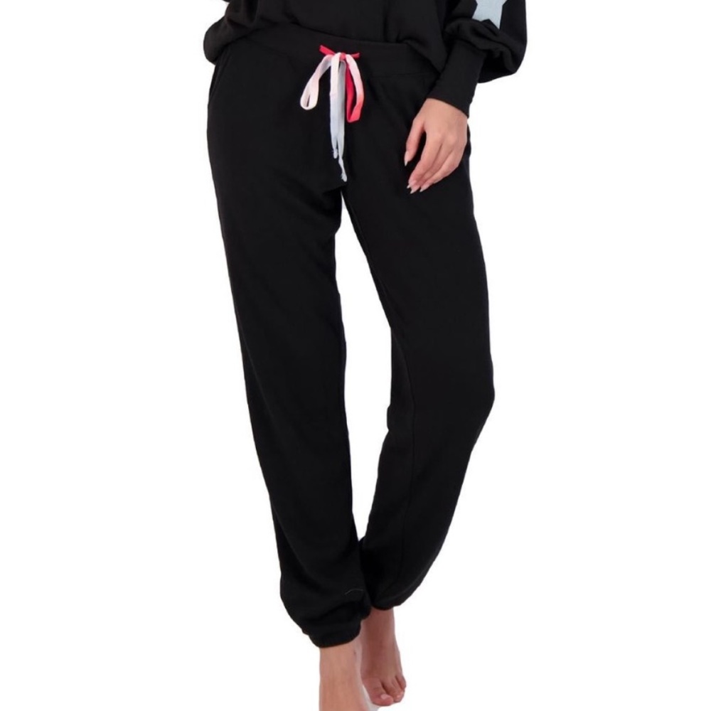 PJ salvage womenโs black joggers with pockets. Size medium